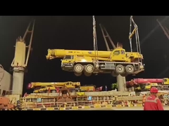 XCMG 50t xe tải cần cẩu được vận chuyển.