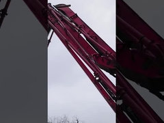 Chiếc xe bơm bê tông cũ năm 2018 56m gắn trên khung xe bơm được bán ngay