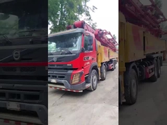 xe bơm bê tông 62M